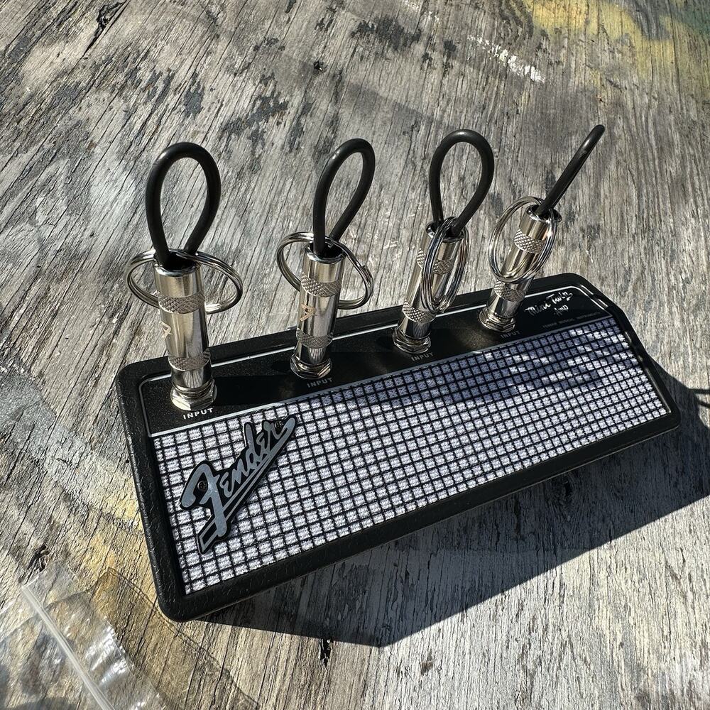 Fender Guitar Amp Mini Wall Mount Key Holder Jack Rack Brand New Open Box